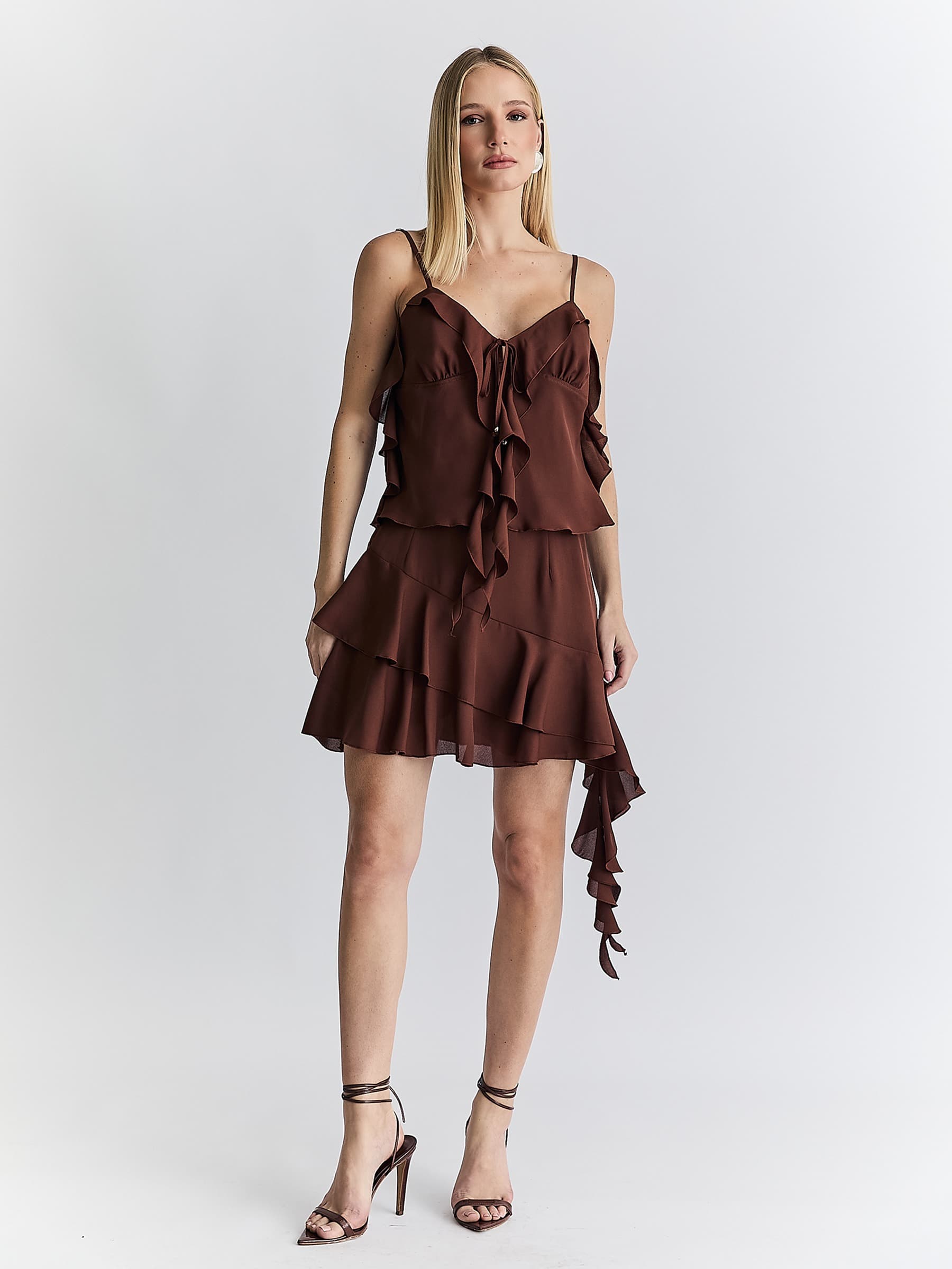 CONJUNTO FLUIDO COM BABADOS DE INVERNO